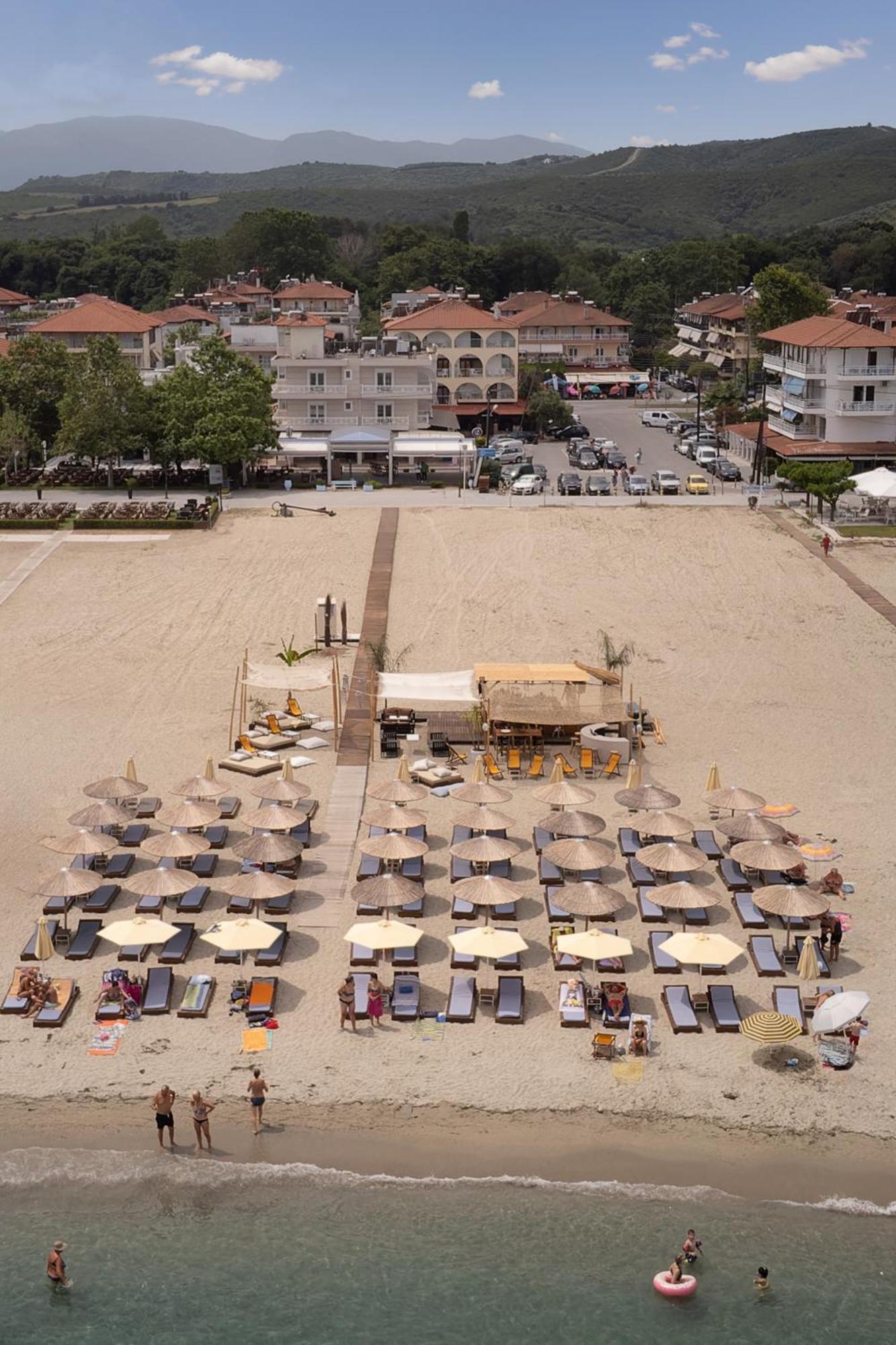 نيوي بوروي Agyra Seaview Hotel By Panel Hospitality المظهر الخارجي الصورة