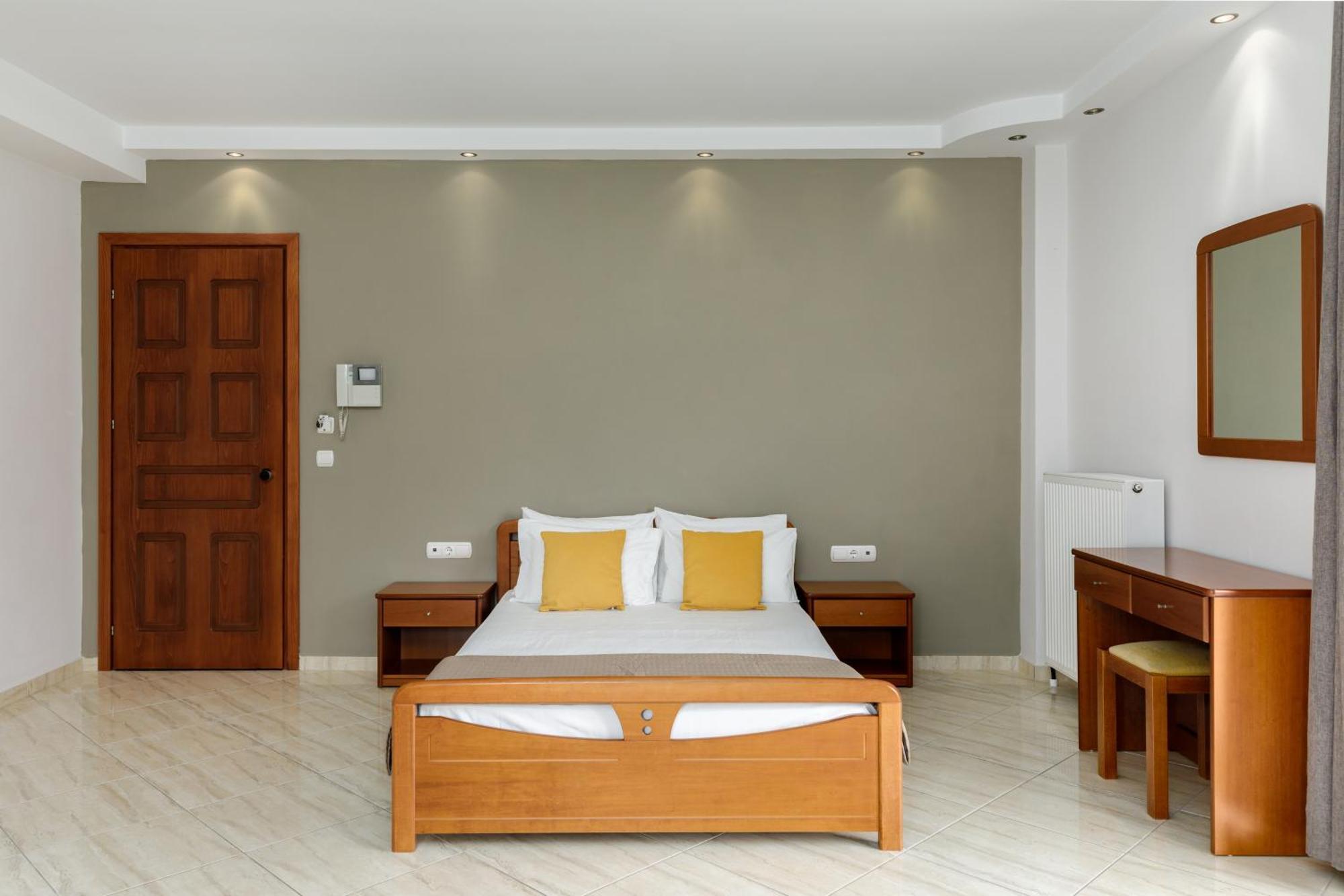 نيوي بوروي Agyra Seaview Hotel By Panel Hospitality المظهر الخارجي الصورة